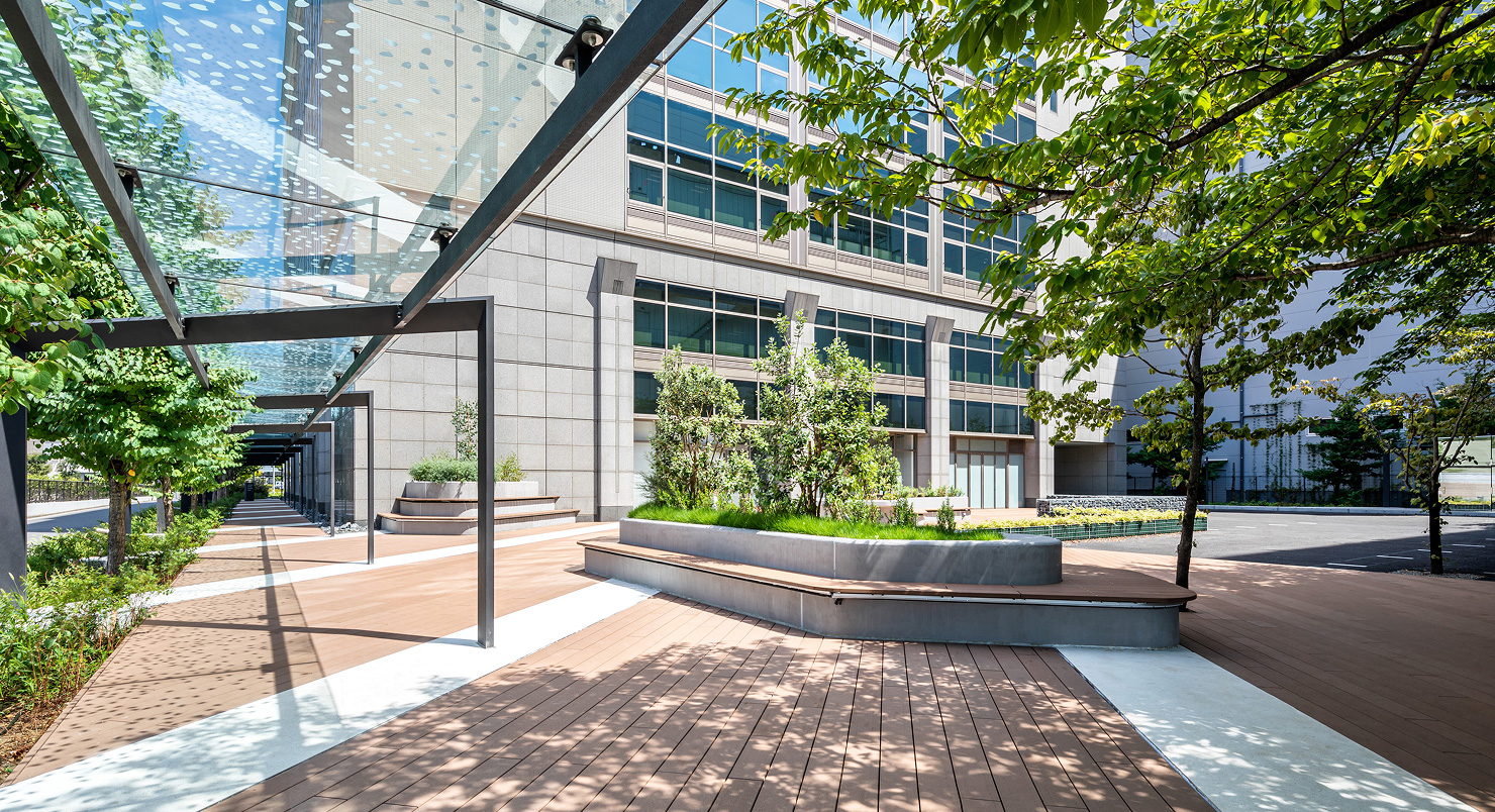 お客さまとともに、社会とともに成長し続ける企業であるために