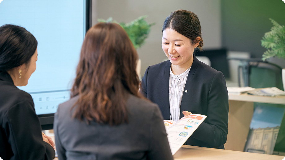 主な法人向け取扱い損害保険 主な法人向け取扱い生命保険
