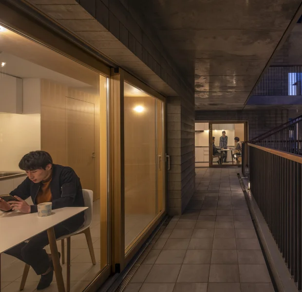 大阪本店 楓（かえで）